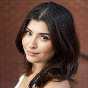 Meet your Posher, Paola